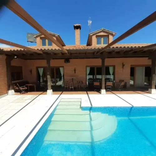Finca de verano para grupos cerca de Madrid